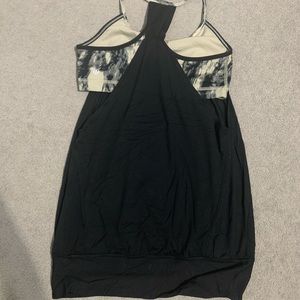 Lululemon No Limits tank